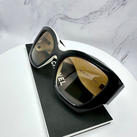 New CHANEL Sunglasses - Picture 16 of 16